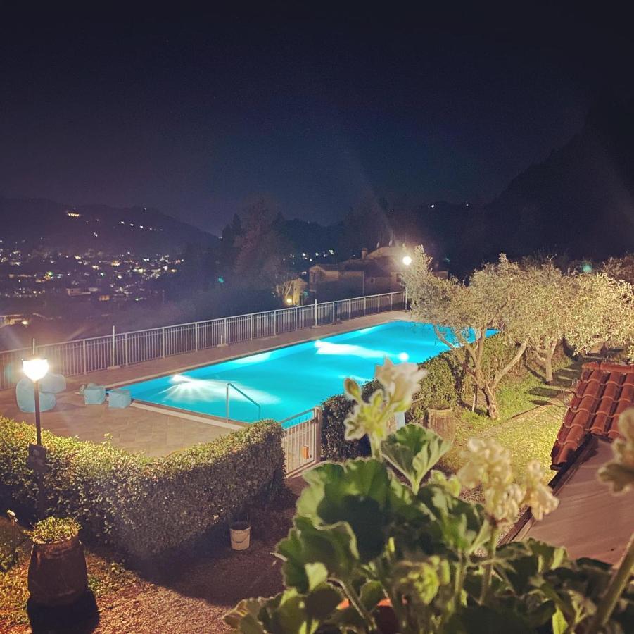 Sotto Il Cielo Di Toscana Appartamenti In Tenuta Only Adults No Pet Camaiore Luaran gambar