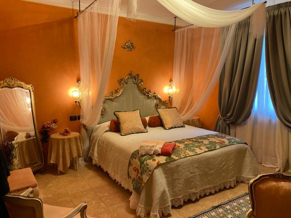 Sotto Il Cielo Di Toscana Appartamenti In Tenuta Only Adults No Pet Camaiore Luaran gambar