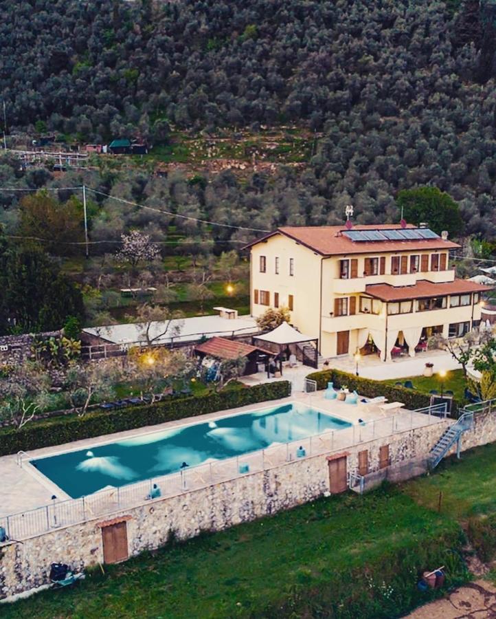 Sotto Il Cielo Di Toscana Appartamenti In Tenuta Only Adults No Pet Camaiore Luaran gambar