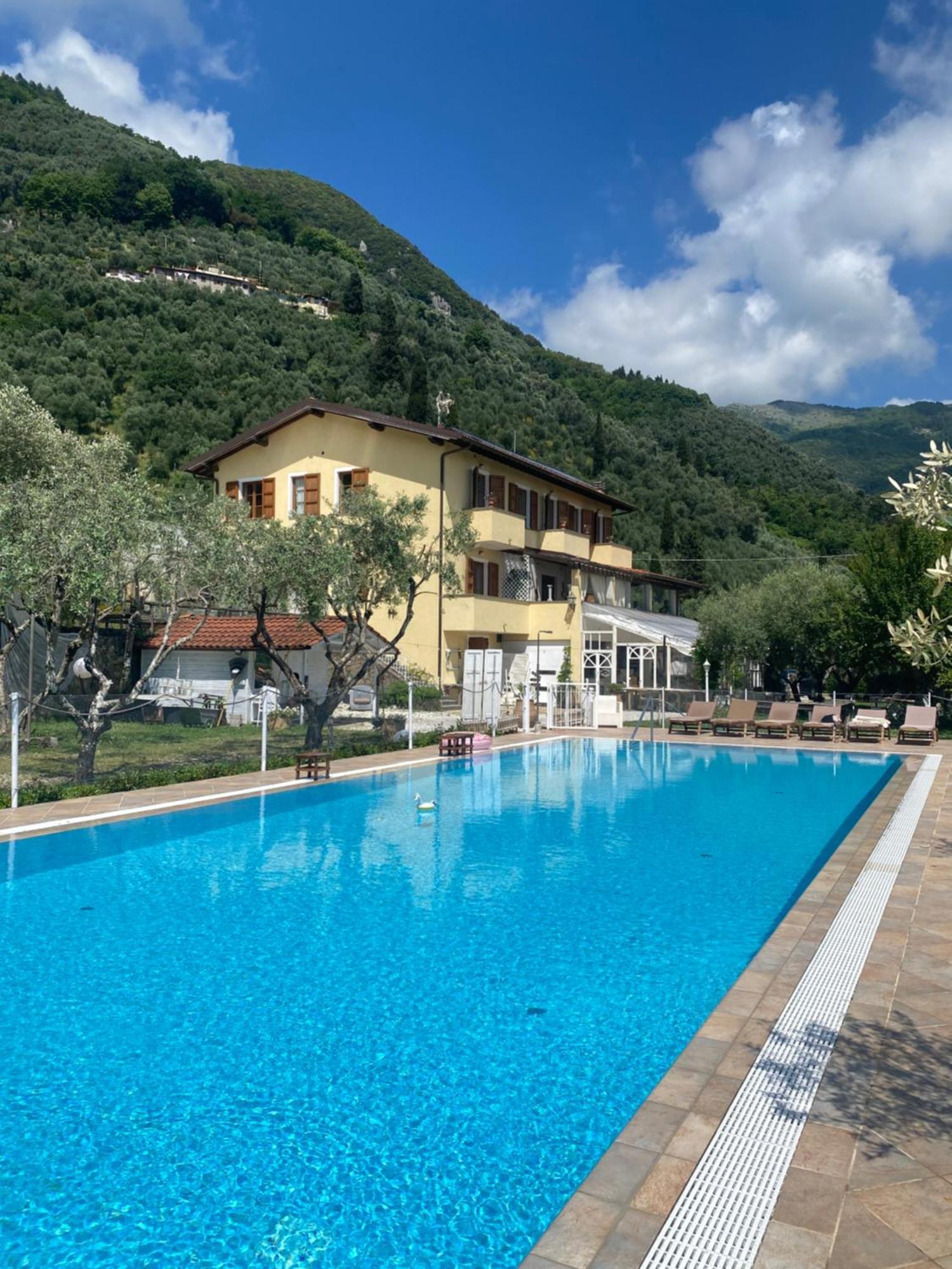 Sotto Il Cielo Di Toscana Appartamenti In Tenuta Only Adults No Pet Camaiore Luaran gambar